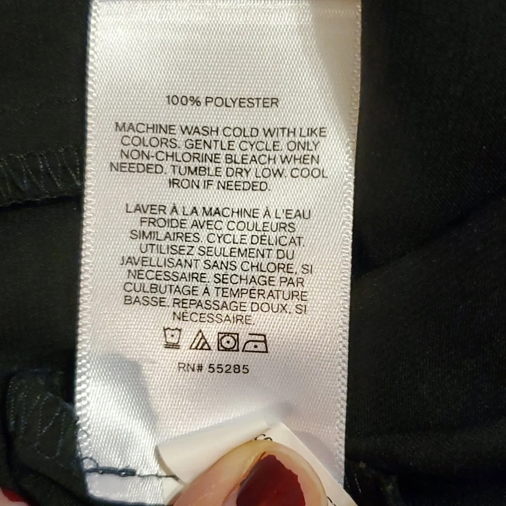 Express XS High Low Black Dress 🤩 100% polyster- lightweight & flowy design - Picture 11 of 11